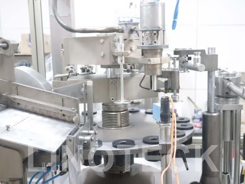 Assistência Técnica Envasadora de bisnagas de alumínio TGM B6000