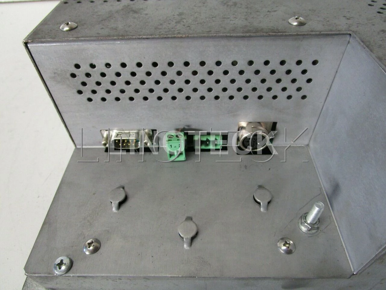 Manutenção de IHM DYNICS IM10-RV02
