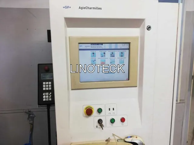 Conserto da Máquina corte eletroerosão fio elétrico CNC penetração Agie Charmilles Form 25 Conserto da Máquina corte eletroerosão fio elétrico CNC penetração Agie Charmilles Form 25